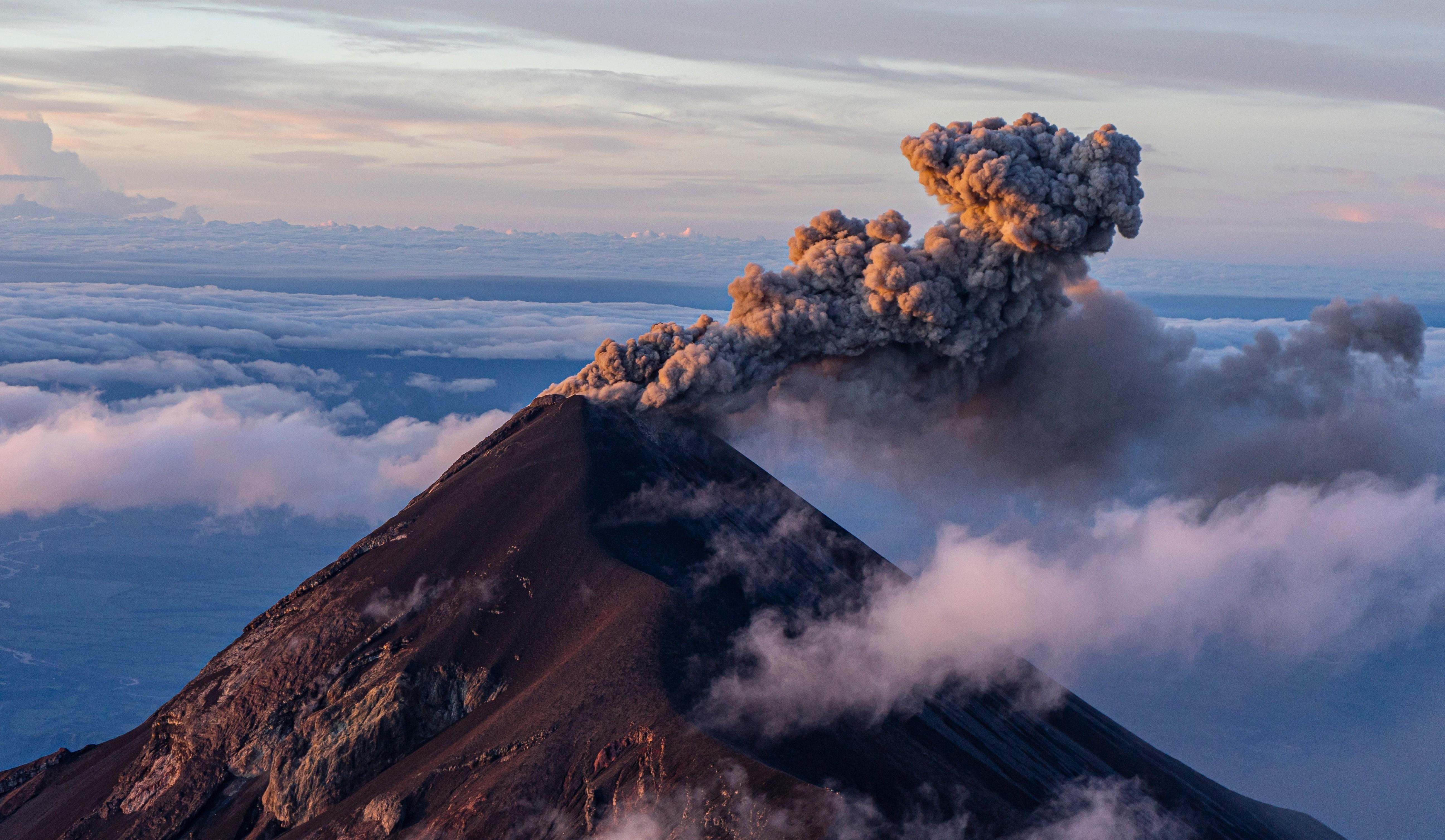 VOLKANLARIN DOĞAYA KATKISI BÜYÜK