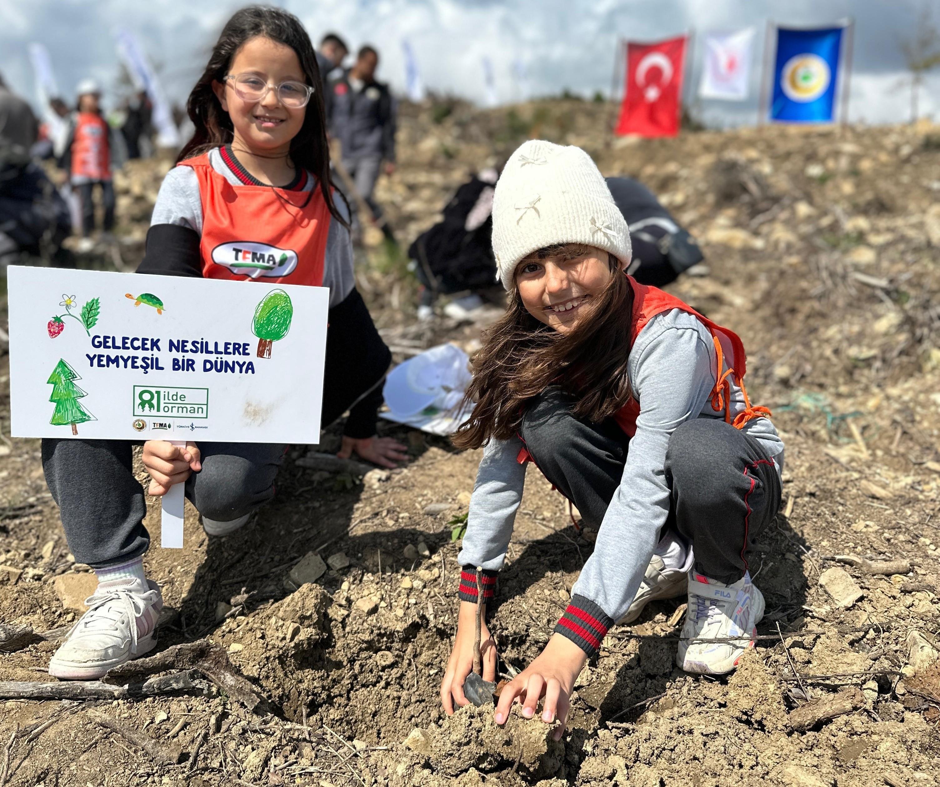 “81 İLDE 81 ORMAN” İLKBAHAR DİKİMLERİYLE DEVAM EDİYOR