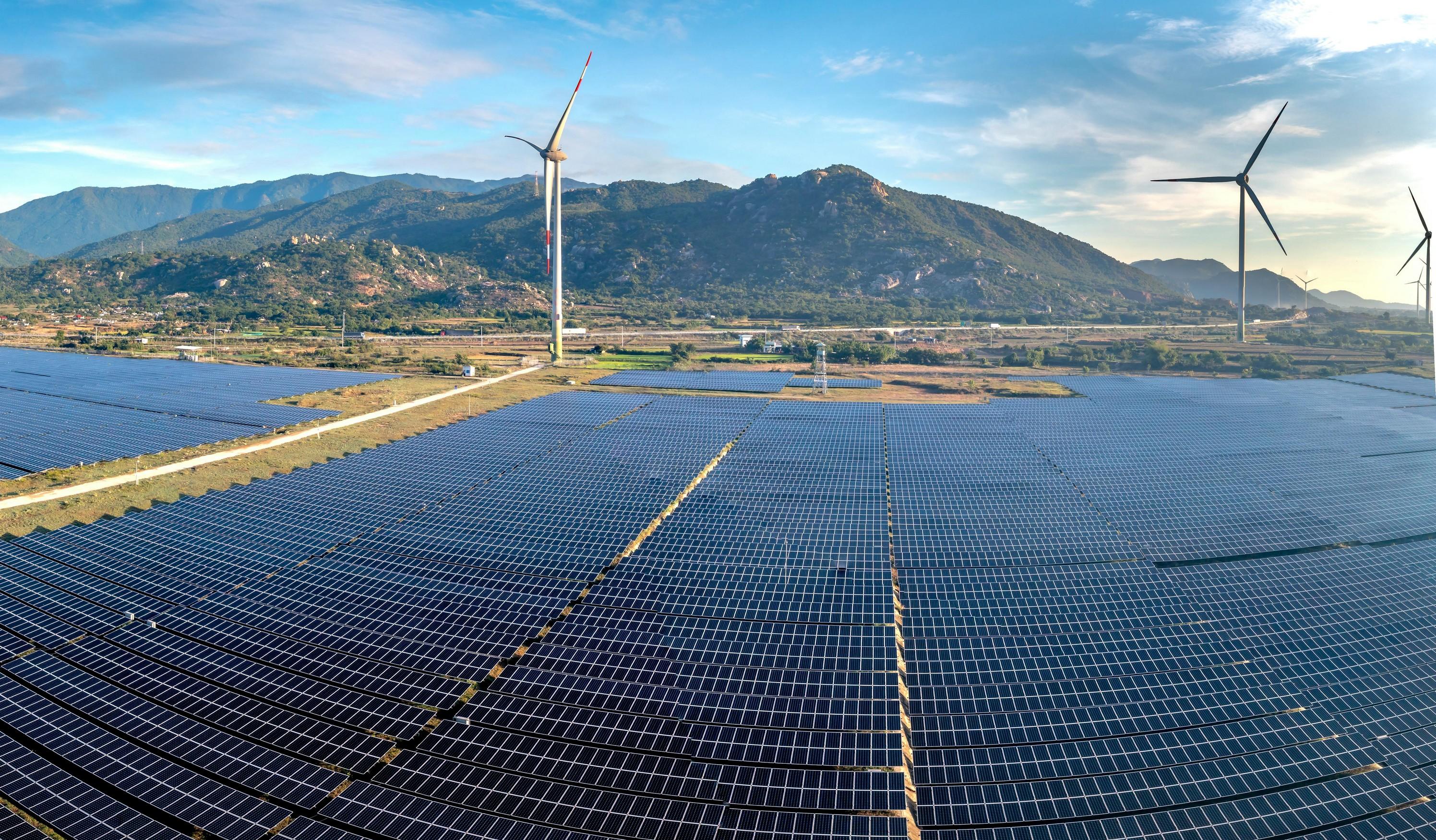 'BİZE GÜNEŞ, RÜZGAR YETER' DİYENLER HAKLI ÇIKTI
