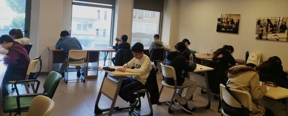 EFES SELÇUK BELEDİYESİ’NDEN SINAV YOLUNDAKİ ÖĞRENCİLERE DESTEK